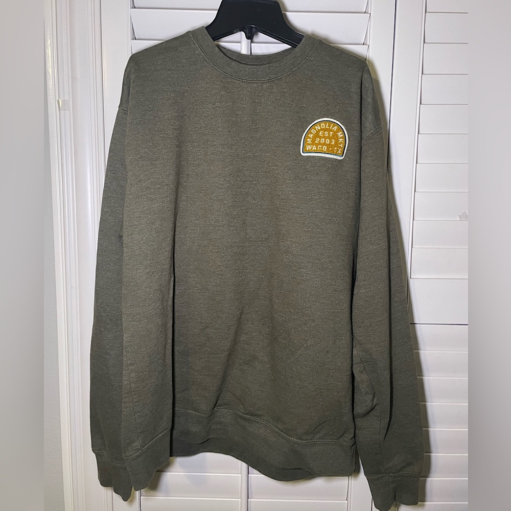 Magnolia Silos sweatshirt